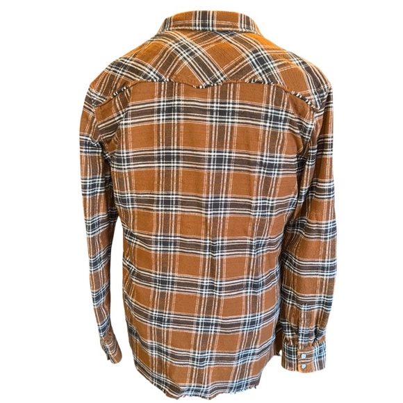 Vendor Women’s  Flannel Shirt Sz Large Brown 💯 Cotton LSleeve Pearl Snaps Fringe - Picture 4 of 10